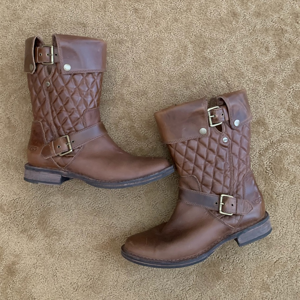 Women’s Ugg Boots. All leather. Size 9